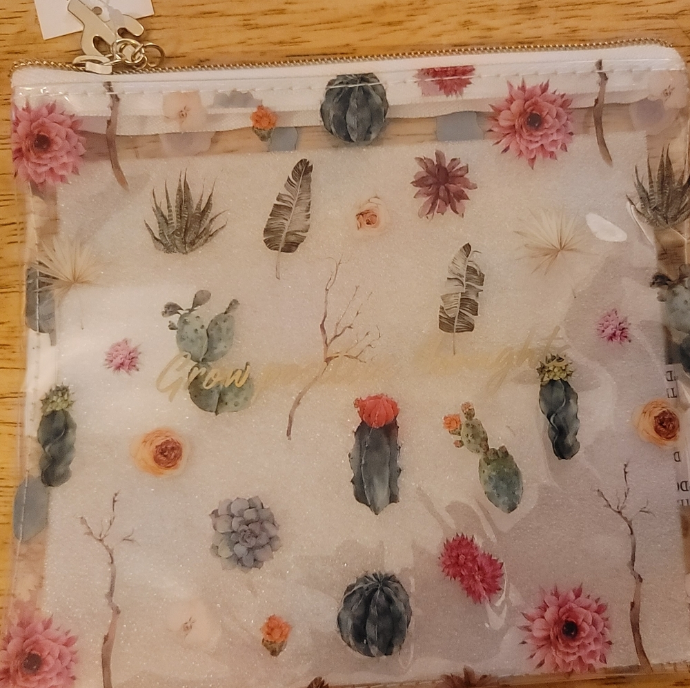 Makeup bag